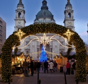 BUDAPEŠŤ - ADVENT, TROPICARIUM a OCEANARIUM